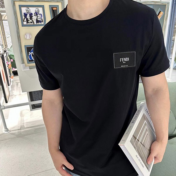 高品質 フェンディ メンズ ロゴ刺繍 コットン 半袖 Tシャツ コピー fev75558